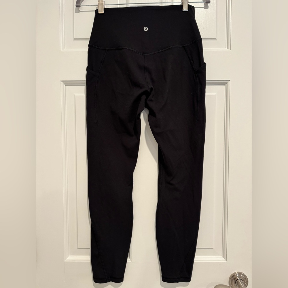 Lululemon Align Leggings Black 25 inch with Pockets, Size 8